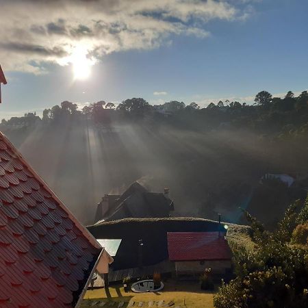 Pousada Toca Dos Tucanos Campos do Jordão Exteriör bild